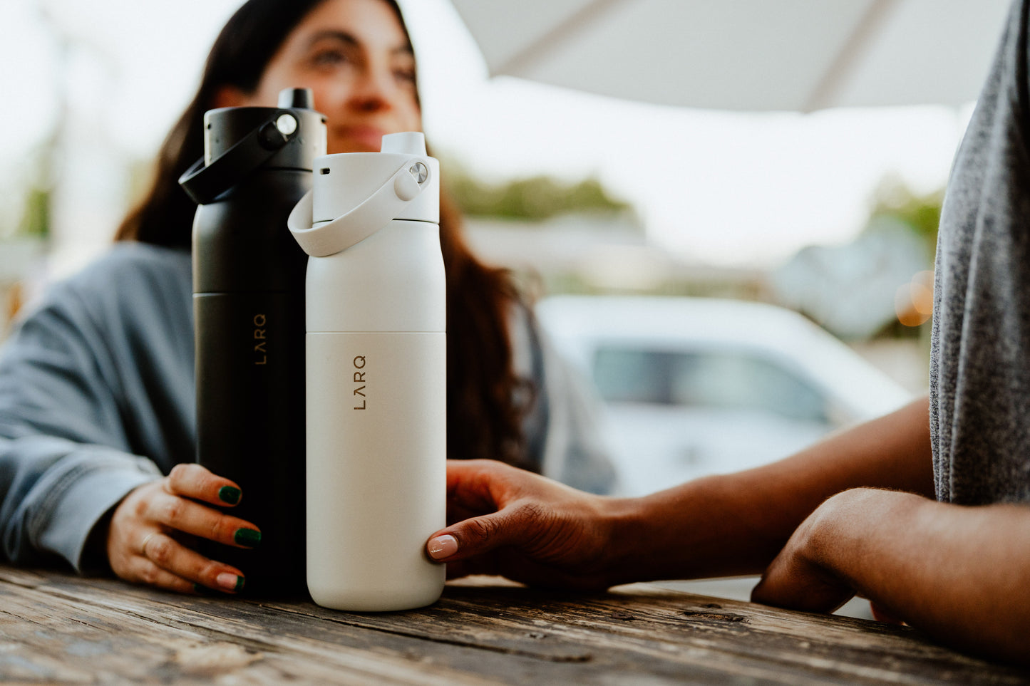 LARQ Swig Top Drink Bottle - Granite White 680ml